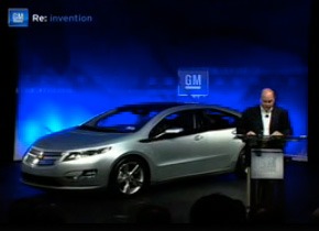 fritz_henderson_gm_volt_detroit_4