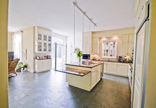 la_closerie_de_pauline_marois_2009_sothebys_12 la_closerie_de_pauline_marois_2009_sothebys_12