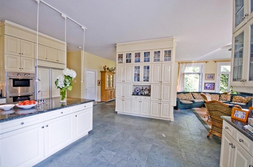 la_closerie_de_pauline_marois_2009_sothebys_15 la_closerie_de_pauline_marois_2009_sothebys_15