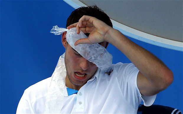 jerzy-janowicz-qui-a-vraiment-trop-chaud-l-open-australien-2014